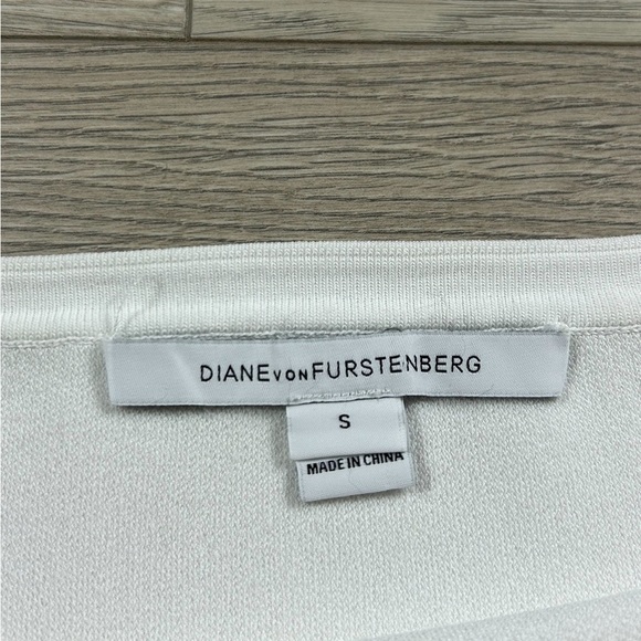Diane Von Furstenberg White Knit Mini Skirt - Picture 5 of 12